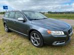 Volvo V70 2.5 T AUT Mom. 2008 Tot zaterdag 19/7 beschikbaar, Auto's, Volvo, 1800 kg, Leder en Stof, 2521 cc, Particulier