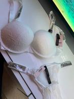 Victoria secret setje met shiny straps + string-L, Ophalen of Verzenden, Wit, Setje