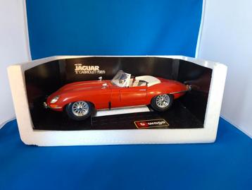 1:18 Burago Jaguar "E" cabriolet (1961) beschikbaar voor biedingen
