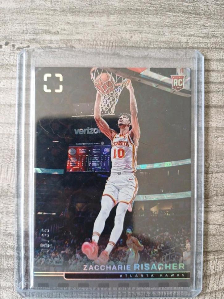 2024-25 Photogenic Zaccharie Risacher Groove /35 - Hawks, Hobby en Vrije tijd, Stickers en Plaatjes, Nieuw, Plaatje, Ophalen of Verzenden