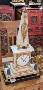 Antieke Franse pendule. 74 cm hoog. €2900, Ophalen