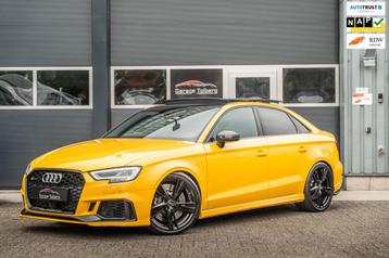 Audi RS3 Quattro 2.5-400PK, panoramadak, virtueel cockpit en beschikbaar voor biedingen