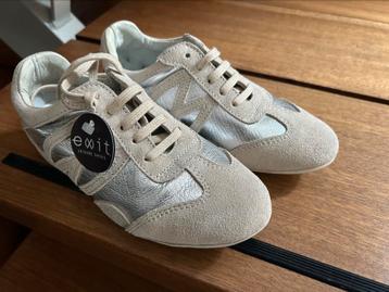 “EXIT”MEISJES SNEAKERS MAAT 30 “ nieuw” beschikbaar voor biedingen