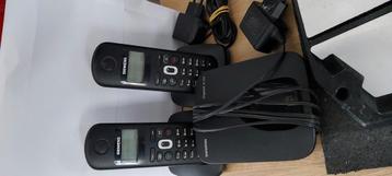 Siemens Gigaset AL 180 telefoonset met basis en 2 telefoons  beschikbaar voor biedingen