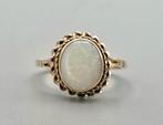 Gouden Vintage ring met edelsteen opaal. 2026/16., Overige kleuren, ., Ophalen of Verzenden, .