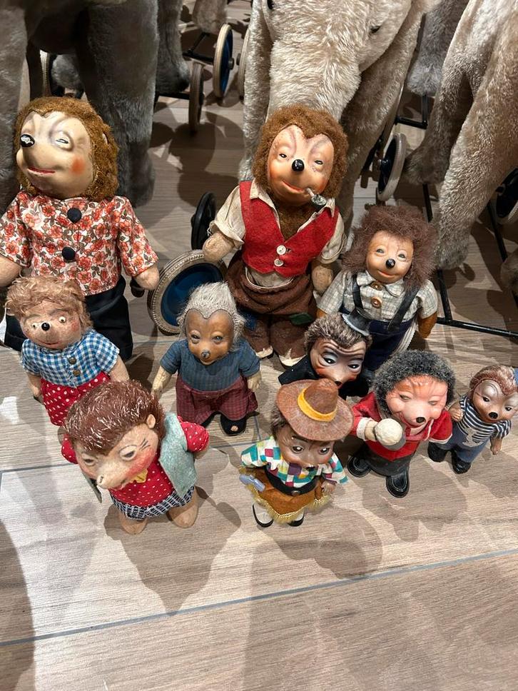 Complete verzameling oude Mecki Steiff egels, Antiek en Kunst, Antiek | Speelgoed, Verzenden
