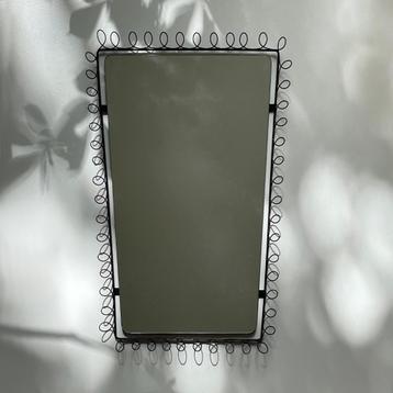 vintage SPIEGEL Mid Century Josef Frank stijl metalen rand beschikbaar voor biedingen