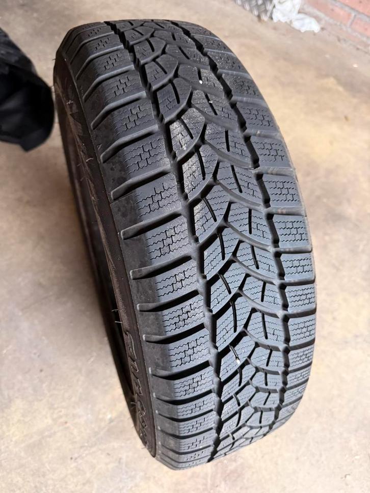 Set winterbanden 185 65 R15 Firestone Winterhawk 3 Corsa, Auto diversen, Wieldoppen, Gebruikt, Ophalen
