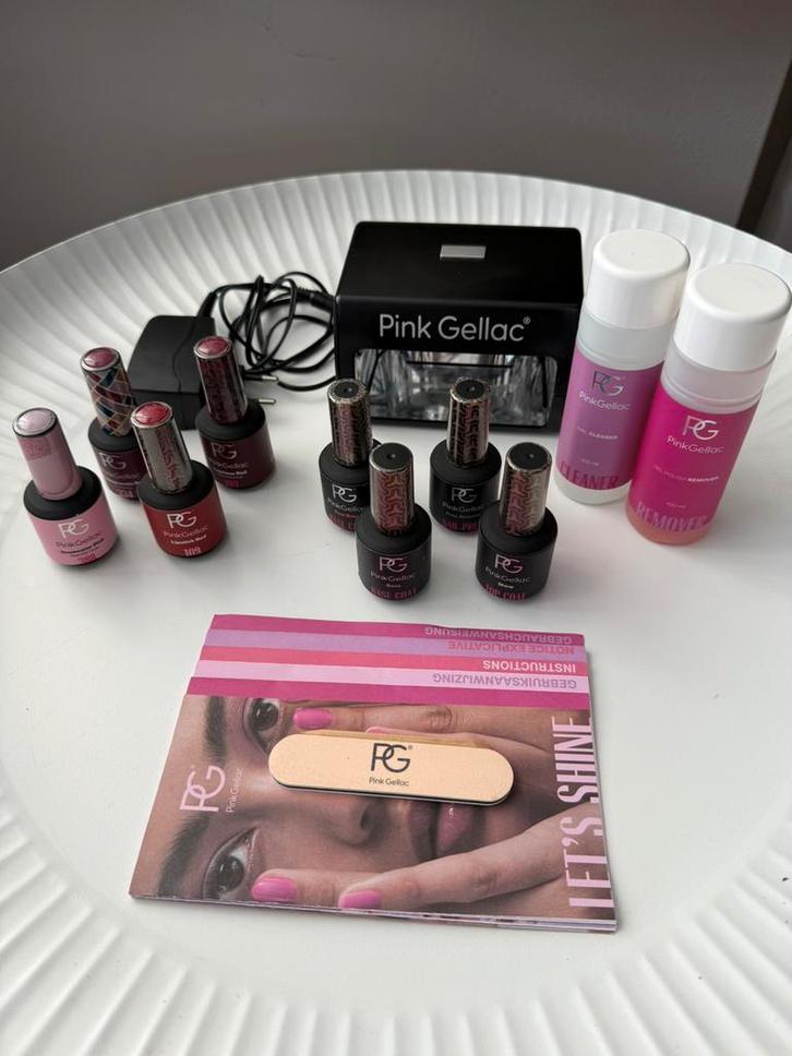 Gellakset inclucief lamp en opbergdoos, Sieraden, Tassen en Uiterlijk, Uiterlijk | Cosmetica en Make-up, Gebruikt, Handen en Nagels