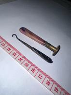 Set antieke lakstempel (parelmoer) en knoophaak (schildpad), Antiek en Kunst, Antiek | Kantoor en Zakelijk, Ophalen of Verzenden