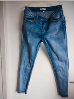 So soiree spijkerbroek maat 34 komt overeen met maat 42, Kleding | Dames, Spijkerbroeken en Jeans, Ophalen of Verzenden, Zo goed als nieuw