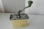 PeDe Unique - Koffiemolen bakeliet creme, Antiek en Kunst, Ophalen of Verzenden