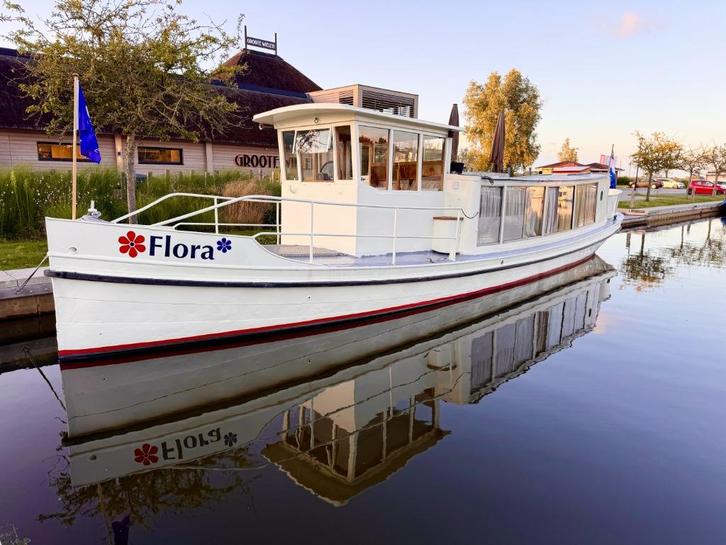 Salonboot (ex) Rondvaartboot Klassiek jacht "Flora" uit 1921, Watersport en Boten, Motorboten en Motorjachten, Gebruikt, Staal