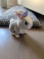 IMC Toys interactief Konijn Knuffel Betsy, Ophalen of Verzenden, Zo goed als nieuw, Konijn