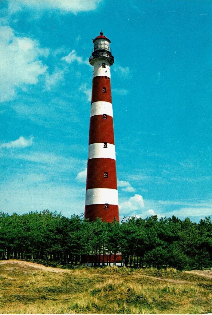 Ansichtkaart Ameland, vuurtoren, Verzamelen, Ansichtkaarten | Nederland, Gelopen, Waddeneilanden, 1980 tot heden, Ophalen of Verzenden