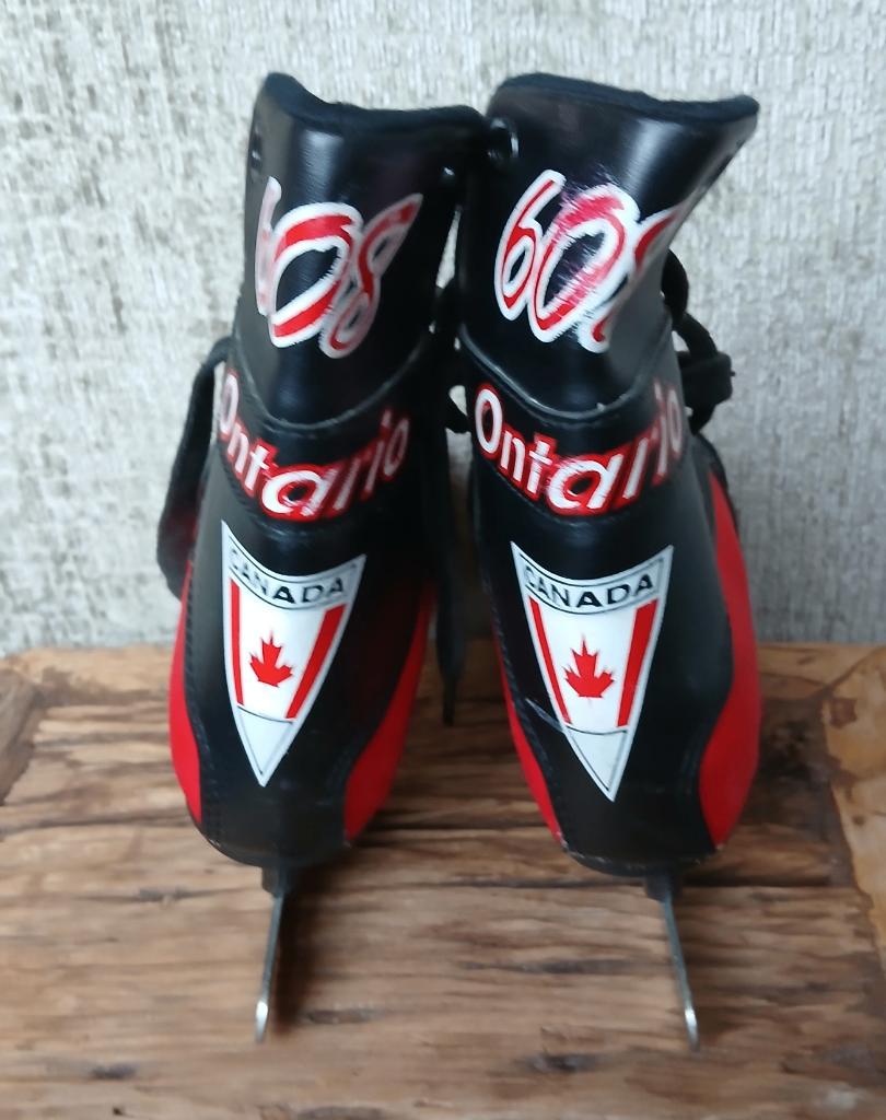 ijshockeyschaatsen Ontario  kinderschaatsen maat 31 ook m 33, Ophalen of Verzenden, Zo goed als nieuw, IJshockeyschaatsen, Overige merken