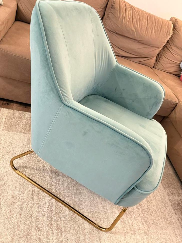 Turquoise fauteuil met gouden poten - nette staat!, Huis en Inrichting, Stoelen, Zo goed als nieuw, Eén, Metaal, Blauw, Ophalen