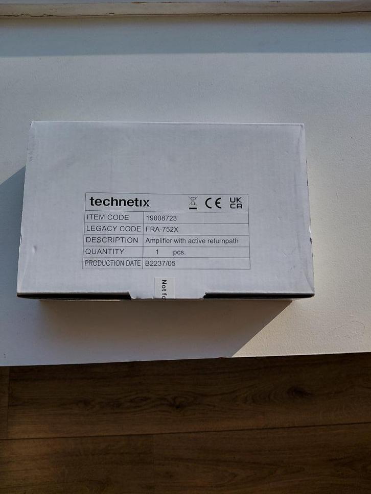 Technetix FRA-752X 0/2/4/8db versterker, Audio, Tv en Foto, Audiokabels en Televisiekabels, Refurbished, Coaxiale kabel, 2 tot 5 meter