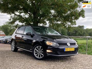 Volkswagen Golf 2.0 TDI Connected Series | Automaat + Half l beschikbaar voor biedingen