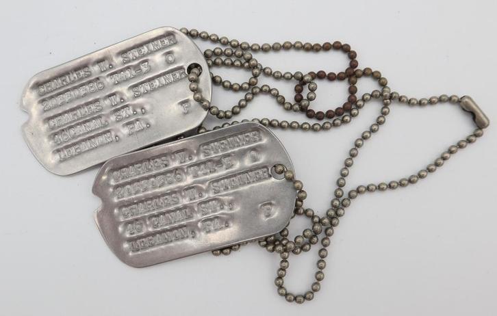 US WWII Dogtag Set, 71st Infantry Division, Combat Inf Badge, Verzamelen, Militaria | Tweede Wereldoorlog, Landmacht, Kleding of Schoenen