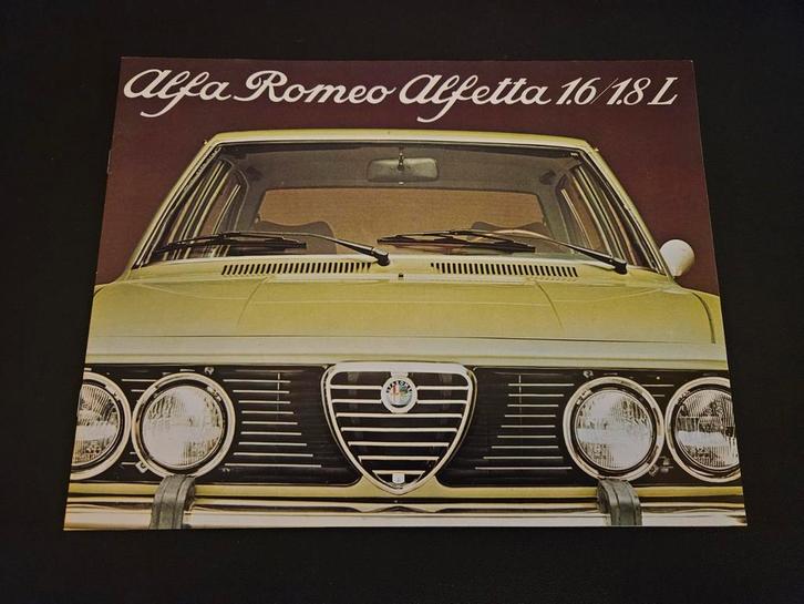 Brochure Alfa Romeo Alfetta 1.6/1.8 L 1976, Boeken, Auto's | Folders en Tijdschriften, Zo goed als nieuw, Alfa Romeo, Ophalen of Verzenden