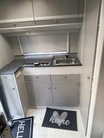 Caravan tekoop, Caravans en Kamperen, Caravans, Tot en met 2, Particulier, Ringverwarming, 2 aparte bedden