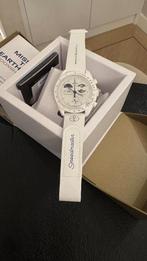 LIMITED Swatch X Omega Mission to Earthphase Moonshine Gold, Polshorloge, Nieuw, Kunststof, Ophalen of Verzenden