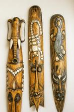 Drie grote maskers van tropisch hout, Antiek en Kunst, Ophalen of Verzenden