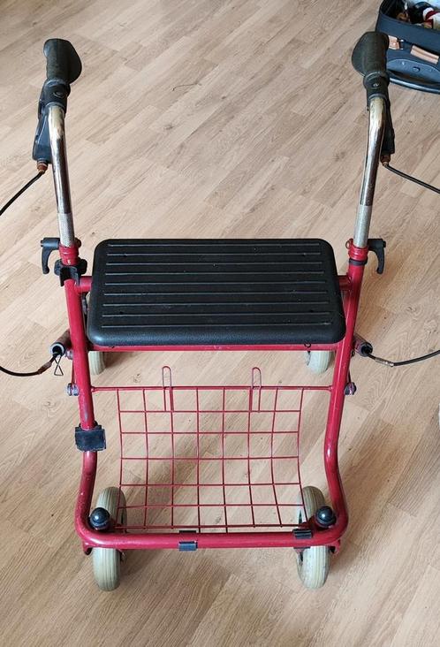 Rollator Bordeauxrood, Diversen, Rollators, Gebruikt, Ophalen