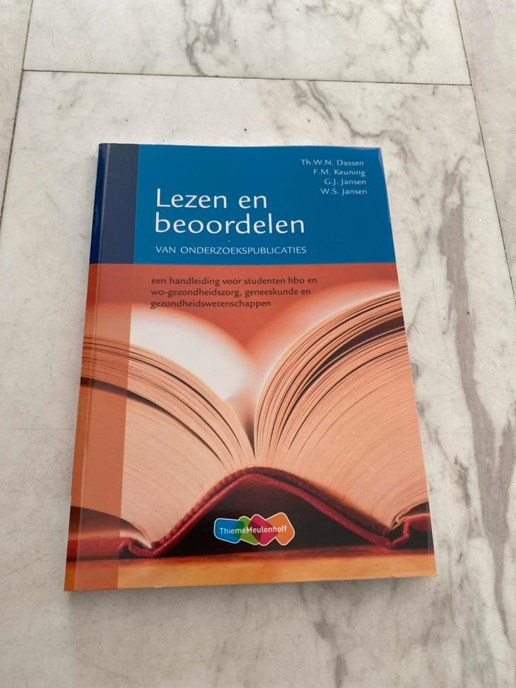 Lezen en beoordelen - Onderzoekspublicaties, Boeken, Studieboeken en Cursussen, Zo goed als nieuw, HBO, Gamma, Ophalen of Verzenden