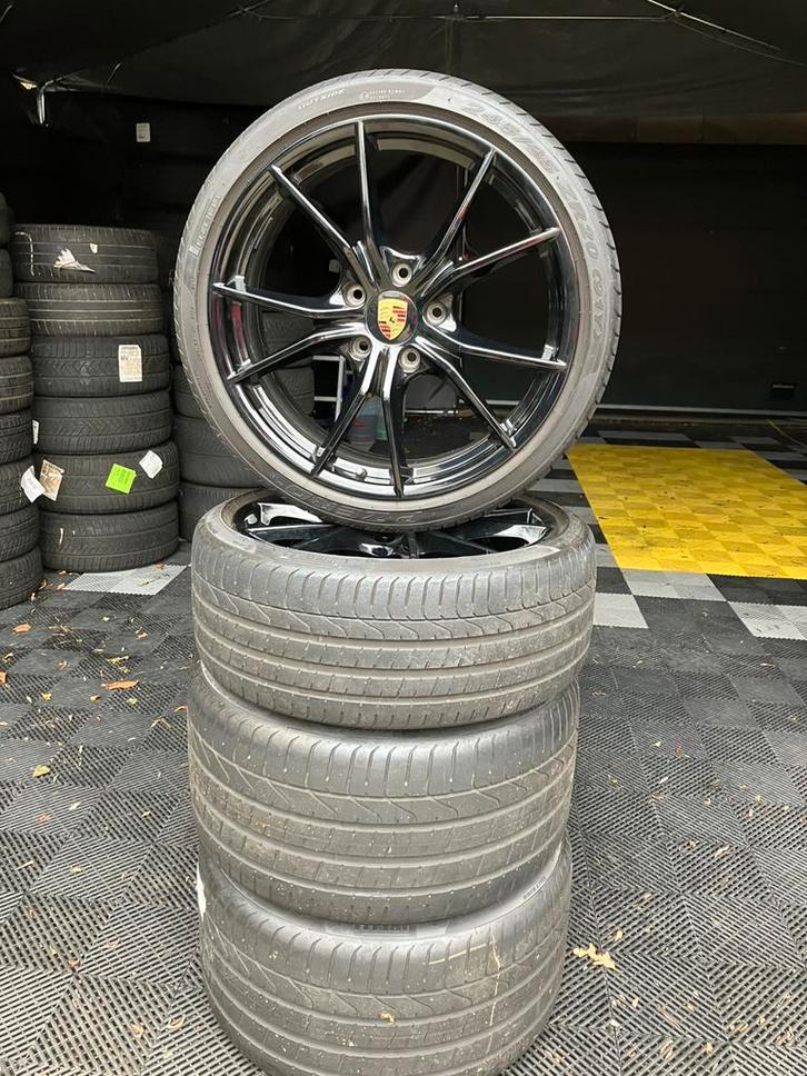 20 inch originele Porsche 911 991 C2 velgen met zomerbanden, Auto-onderdelen, Banden en Velgen, Velg(en), Zomerbanden, 20 inch