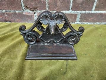 Set van 2 bronzen boekensteunen met elandkoppen. beschikbaar voor biedingen