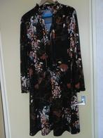 Nieuwe dames jurk. Maat XL, Zwart, Maat 46/48 (XL) of groter, Nieuw, Ophalen of Verzenden