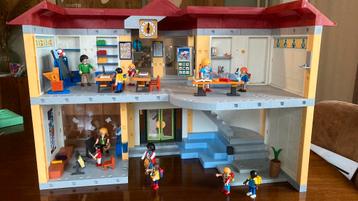 School playmobil