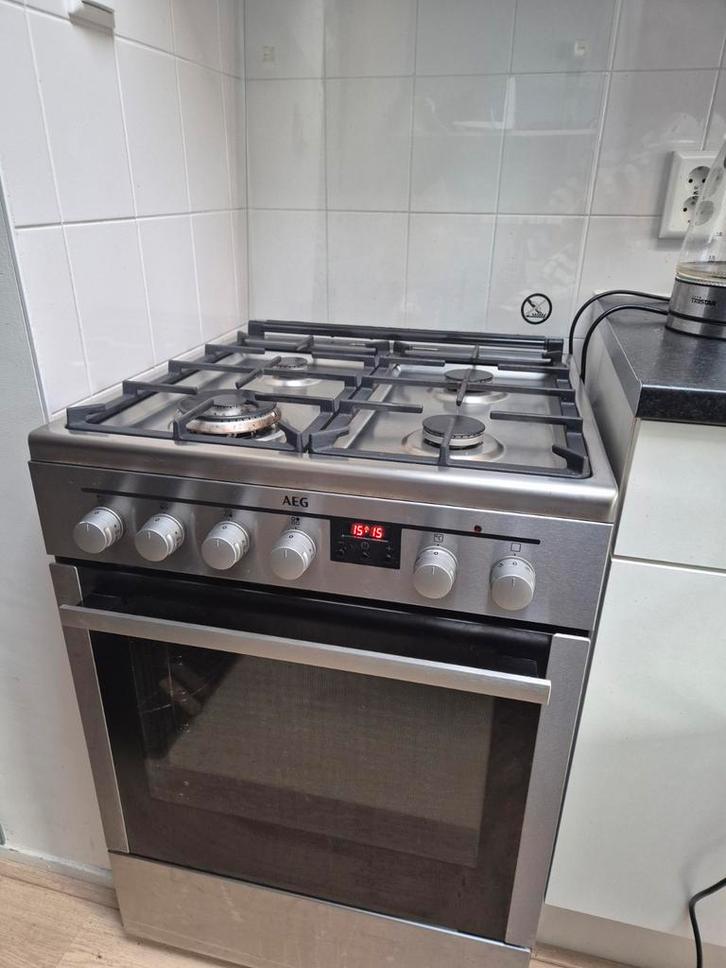 AEG 47886GT-MN Gasfornuis met Oven - Gebruikt, Goede Staat, Witgoed en Apparatuur, Fornuizen, Gebruikt, Vrijstaand, Gas, 4 kookzones