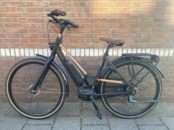 GAZELLE CITY GO C7 HMS 2021 MIDDENMOTOR DAMESFIETS 49 CM, Fietsen en Brommers, Fietsen | Dames | Damesfietsen, Zo goed als nieuw