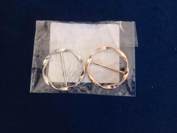 Ring voor sjaal of shirt zilver en goud glanzend nieuw beschikbaar voor biedingen