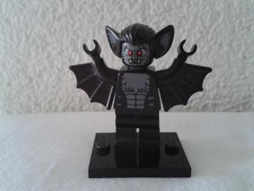 UNIEK Lego vampier vleermuis minifiguur Serie 8 8833 nr 11  