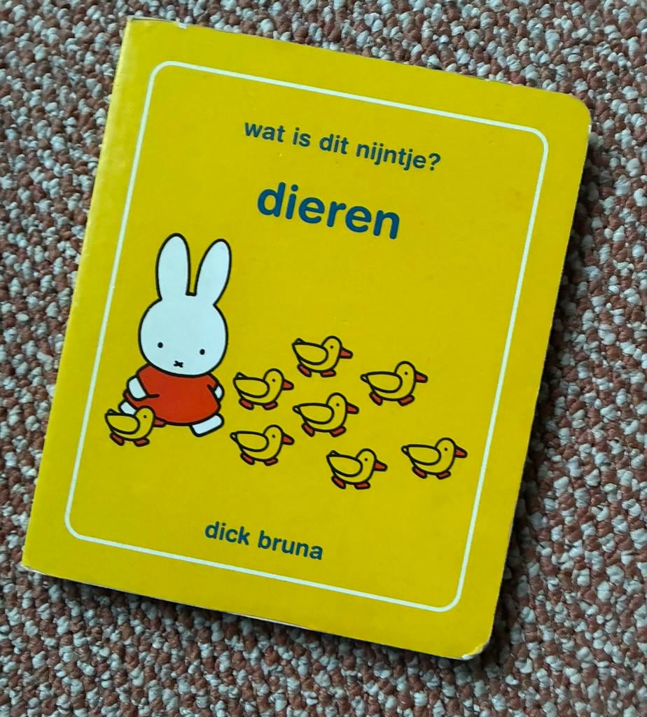 Nijntje Dick Bruna kartonboek DIEREN, Ophalen of Verzenden, Zo goed als nieuw, Dick Bruna, Non-fictie
