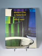 Modern Glas in Nederland - Boek, Ophalen of Verzenden
