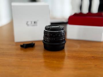 7Artisans 25mm F1.8 Fuji beschikbaar voor biedingen