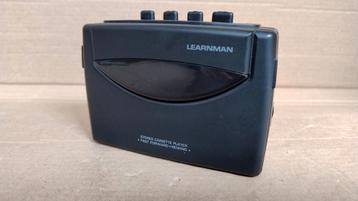 Stereo Walkman Cassettespeler merk Learnman WK3393A beschikbaar voor biedingen