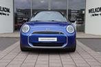 MINI Hatchback Cooper SE / Favoured / Pakket M / 18" Night F, Auto's, 402 km, Met garantie (alle), 295 min, Stoelverwarming