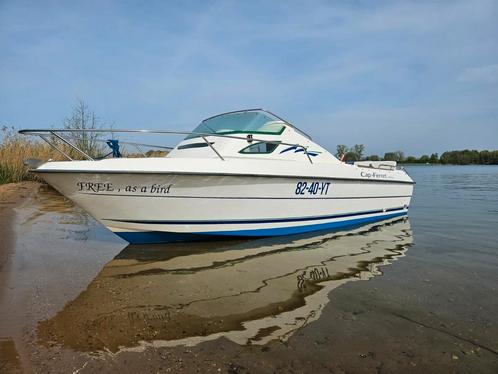 Cap Ferret 550 CC, Honda 50pk 4-takt, zgan Pega trailer, Watersport en Boten, Speedboten, Zo goed als nieuw, 3 tot 6 meter, Benzine