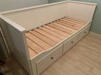 Hemnes uitschuifbare bedbank, Ophalen, Wit, Tweepersoons, Zo goed als nieuw