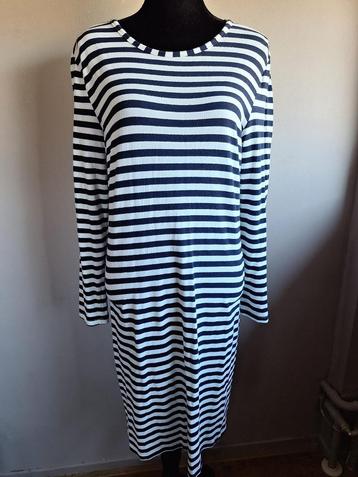 Nieuwe blauw/wit gestreepte stretch jurk, maat S beschikbaar voor biedingen