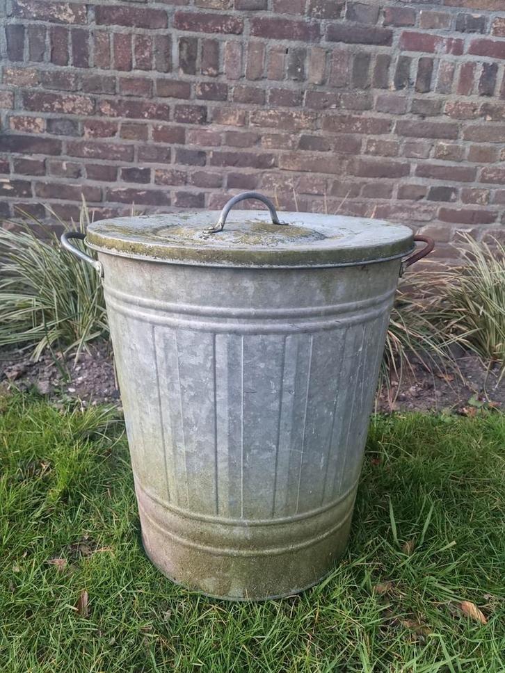 Zinken vuilnis emmer - zink prullenbak afvalbak, Huis en Inrichting, Woonaccessoires | Prullenbakken, Zo goed als nieuw, Metaal