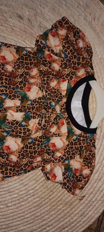 Nieuwe handmade tijgerprint jurk met strik. Mt 110. Leopard