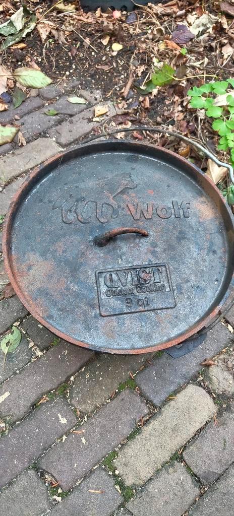 Dutch oven 9qt (=8 liter), Huis en Inrichting, Keuken | Potten en Pannen, Gebruikt, Gietijzer, Ophalen