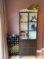 Stalen vitrine/buffetkast, Huis en Inrichting, Kasten | Vitrinekasten, Met deur(en), 200 cm of meer, Industrieel, vintage, Zo goed als nieuw